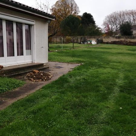 La Pomponnette Bed and Breakfast Bouresse Exteriör bild